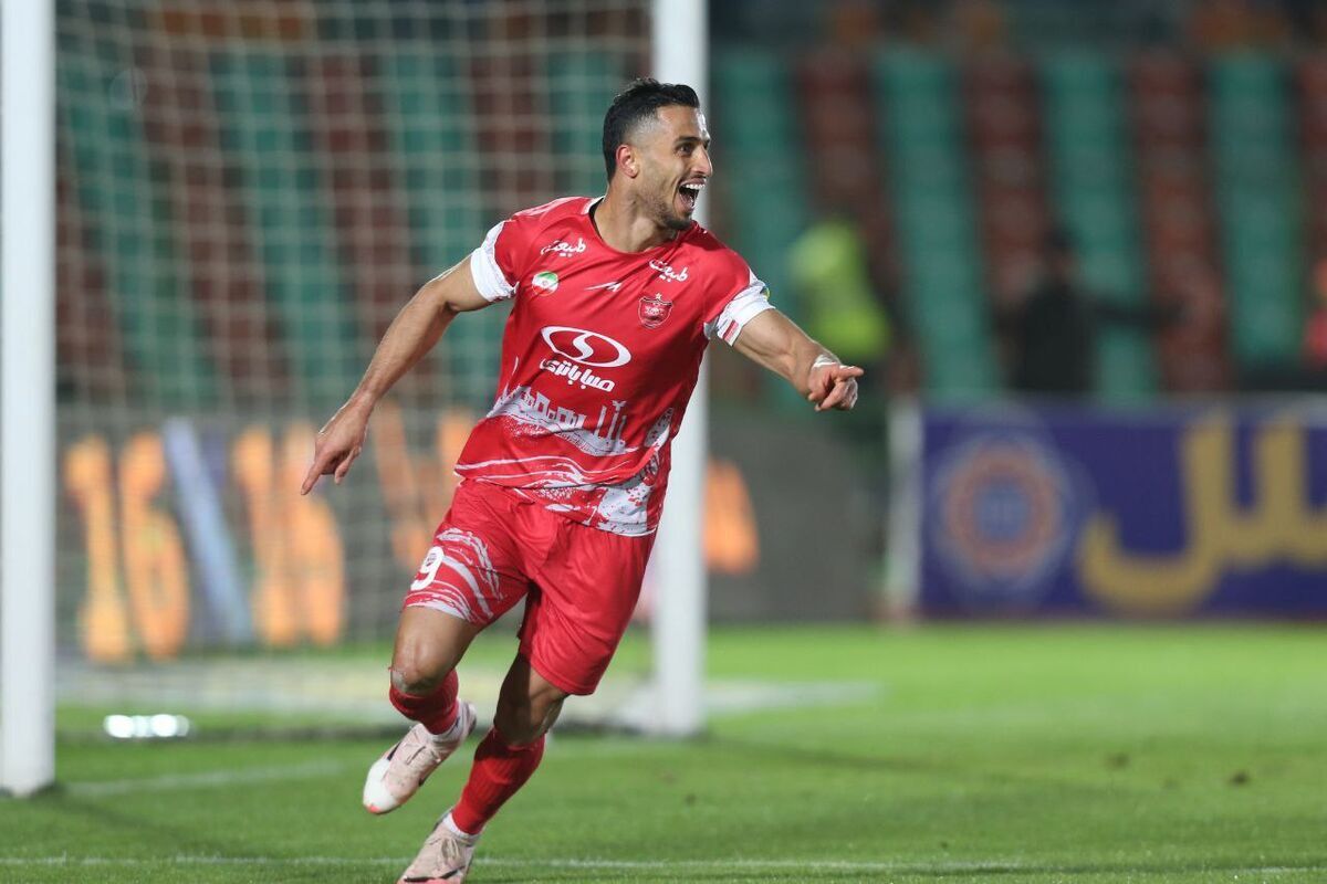 پرسپولیس تصمیم سازمان لیگ به ضرر ستاره پرسپولیس و به سود ستاره تراکتور!
