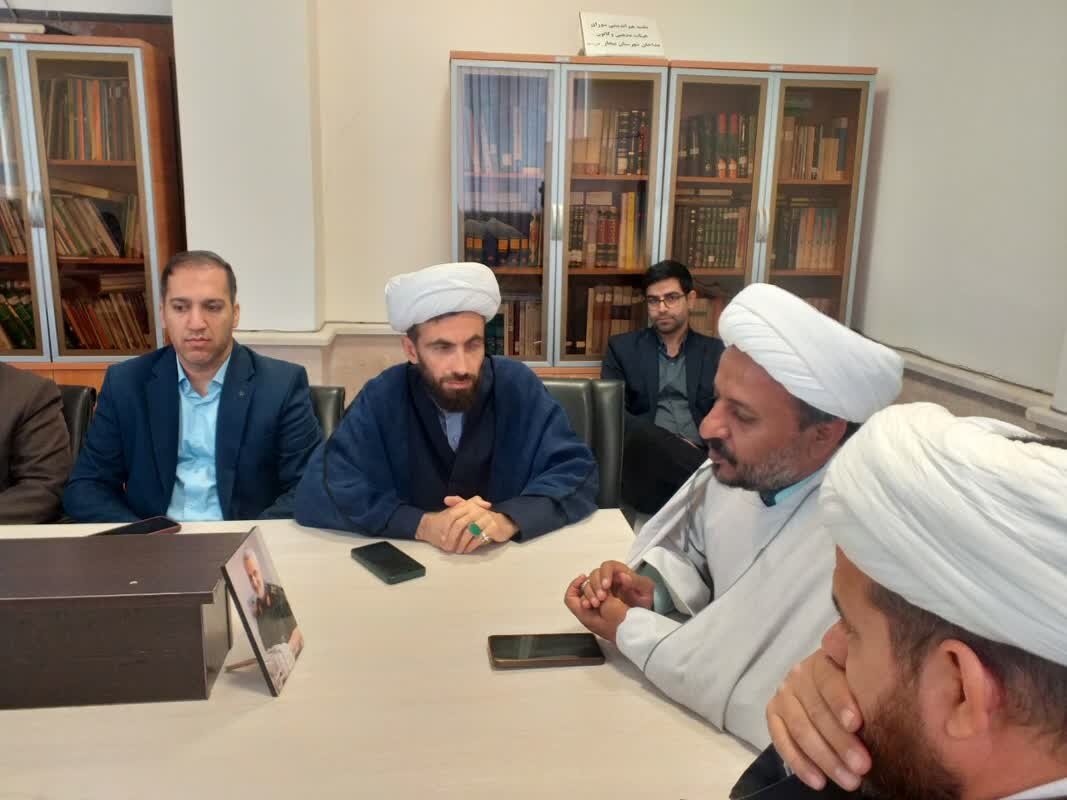 معلمان مدارس صدرا طلایه داران تربیت نسل آینده هستند - خبرگزاری فیلوپ | اخبار ایران و جهان