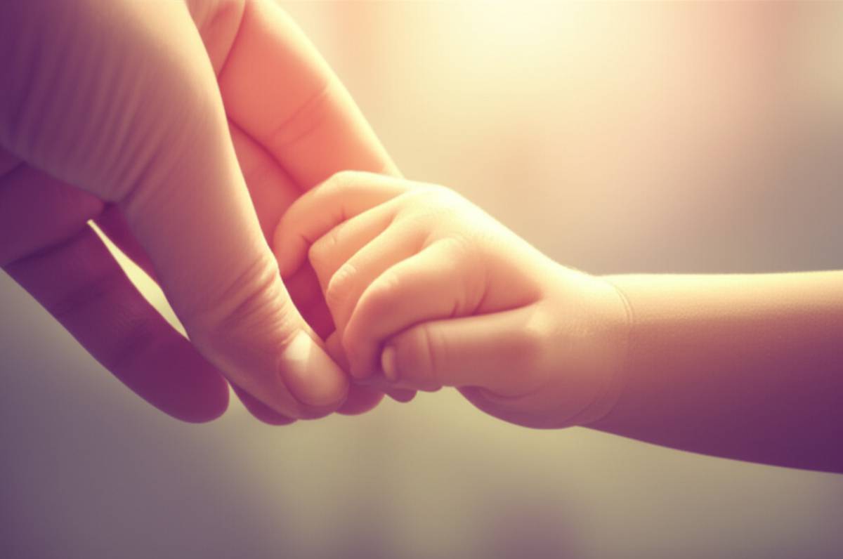 شرایط به سرپرستی گرفتن کودک | راهنمای کامل مراحل و مدارک